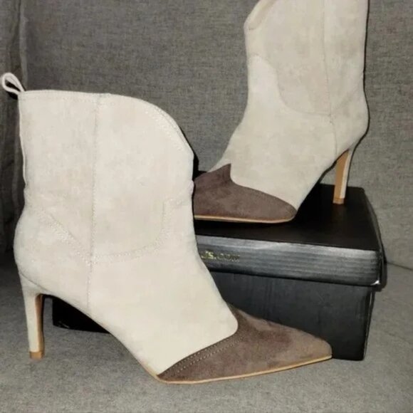 Western Chic Stiletto Cowboy Boots – Two-Tone Suede Pointed Toe - Picture 6 of 6